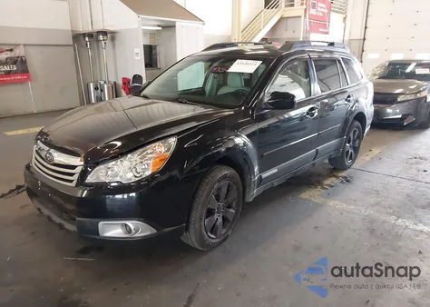 2011 Subaru Outback 3.6R Limited z USA, uszkodzony, nr VIN 4S4BRDKC1B2381812